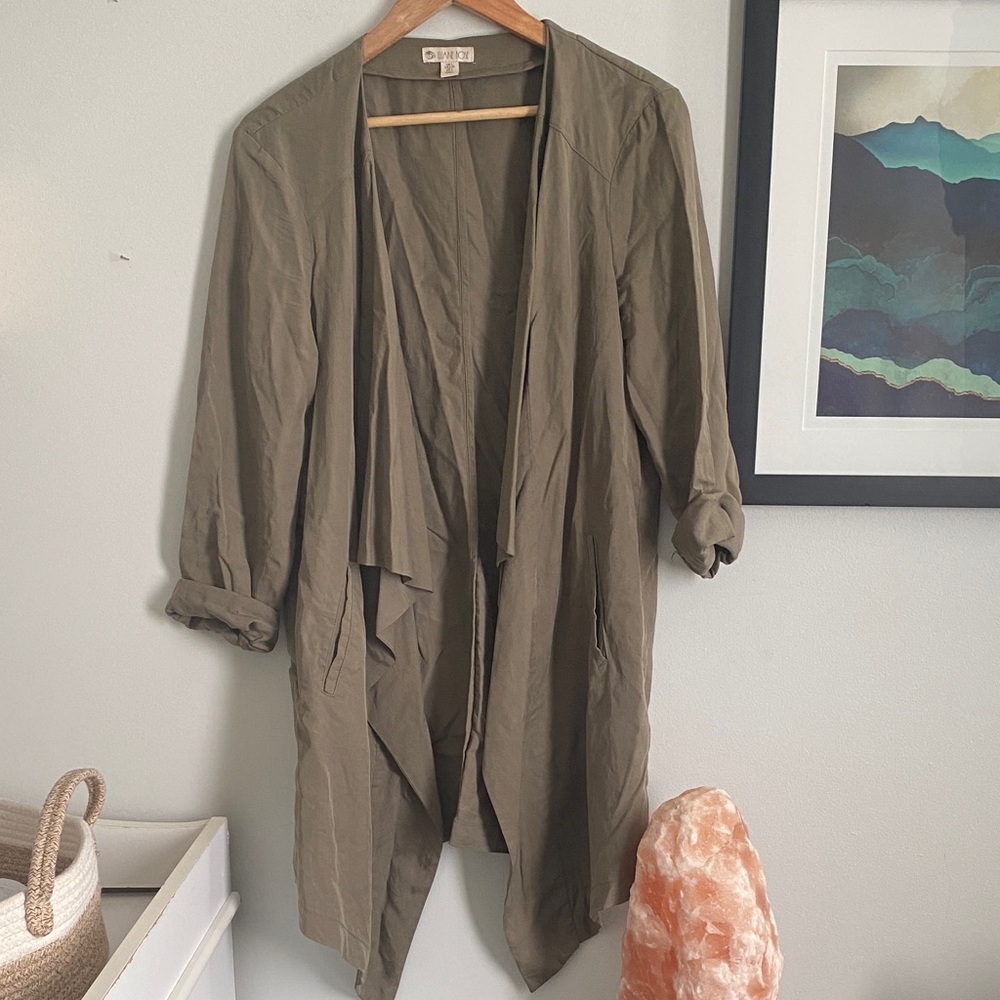 Women's Olive Light Waterfall Front Jacket